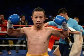 擂台冠军一样也能街斗！中国拳王亲述：海外自己如何一拳KO抢劫者图片