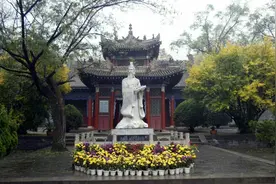 战国时除了周王朝还有东周国与西周国，两位诸侯将周天子彻底架空图片