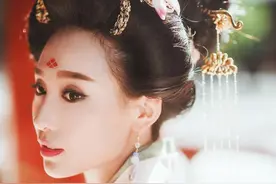 古代后宫佳丽的秘密！这9幅古画告诉你，她们都在做什么？图片