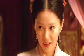 民间故事：寡妇投怀送抱，光棍喜笑颜开，次日却在猪圈醒来图片