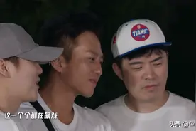 《五哈》热播疑点重重，两个细节暴露黄渤“真实面目”图片