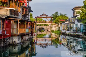 江苏苏州同里古镇的水乡风光，古朴安静的江南小镇，世界的同里图片