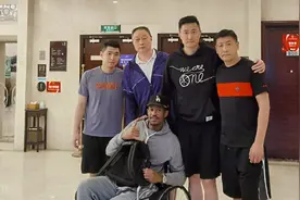 四消息！杜锋为马尚发文，赵睿被批，徐杰参加婚礼，吴前无大碍图片