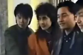 那一年 有崔健 齐秦 张国荣的伦敦音乐节，哥哥表演《无心睡眠》图片