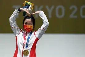 美国打翻醋坛子，抹黑中国是“金牌机器”：没有感情、麻木悲惨图片