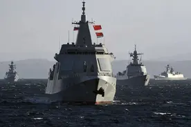 从主力作战舰艇来看，俄罗斯到底被中国拉开了多大的差距？图片