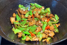分享农家小炒肉的正确做法，你不知道的步骤图片