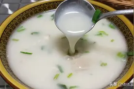 煮羊肉汤用冷水还是热水下锅？学会这几点，羊汤浓白好喝不膻不腥图片