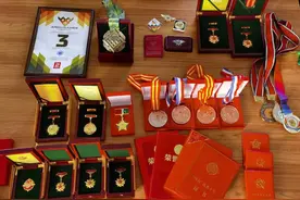 22岁就成为十佳“常胜尖兵”，这个下士怎么这么牛？图片