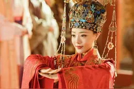 古人也怕秃头，男子经常美容，化妆都是小意思图片
