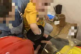 揪心！妈妈刚转身 鄞州一名2岁男童把手伸进了榨汁机……图片