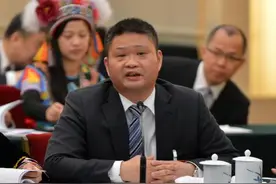 晋江食品富豪养成记：19岁揣200元闯荡上海，创营收50亿商业帝国图片