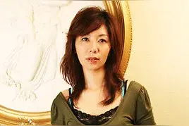 日本成熟阿姨的一天图片