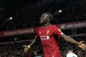 马内曾将刀架在队友脖子上为什么？只因对方嘲笑他的地方口音图片