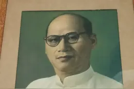 为了寻回家族在潮州的根，马来西亚第四代华人为此查遍网络资料图片