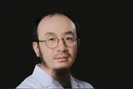 尾骨疼痛怎么办？中医教你按摩一个穴位来缓解尾骨疼痛图片