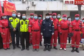 「视频」 鹤壁：助力疫情防控 斑马队员义不容辞图片