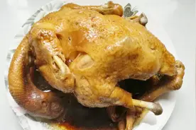 「懒人煲鸡」做整只鸡不一定要用电饭煲，电压力锅也可以做视频封面