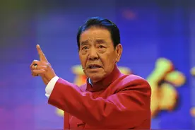 评书大家单田芳图片
