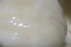 “他的椴树原蜜就像他的人品，质量杠杠的！”图片