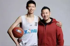 儿随父走！李楠任江苏主帅，儿子直接升一队，称将严格要求李禄瞳图片