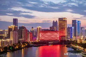 谁才是中西部第一城？25项数据您为揭晓，武汉16:11成都图片