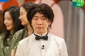 杨迪疑遭恶意剪辑，被指让穿短裙新人学蛤蟆，凌晨发文澄清显委屈图片