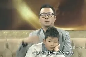 52岁郭涛6年前旧作被扒，小15岁妻子幸福，网友不让儿女看他的书图片