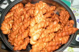 2008年，一位四川阿姨的三种炸食，彻底开启了我的川味之路图片