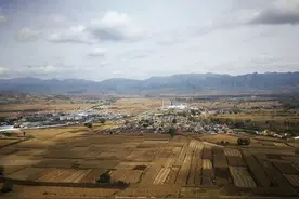 小镇青年的乡愁记忆图片