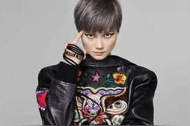 你还记得当年，李宇春最火的广告词吗 ? 就是生男生女都一样图片