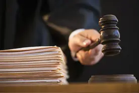 男子上海坐拥4套房，离婚却只肯给妻女600元抚养费！网友：比养猫还便宜图片