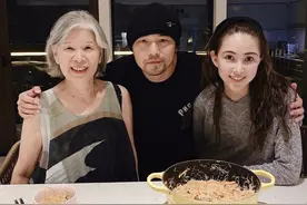 独自养大儿子，周杰伦的妈妈为什么能跟媳妇和谐相处图片