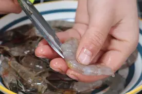 大虾吃了半辈子，这做法头一次见，真是高手在民间，长见识了图片