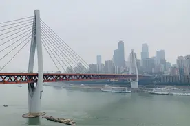 重庆为啥能成顶级网红？打卡5处奇特交通工具，其他城市难得一见图片