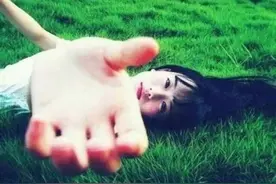 嫁给大自己三十岁的老男人，婚后的生活让我一天也不想过下去了图片