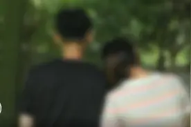 女子出轨帅哥网友 甩了男友去找真爱 结果很悲剧图片