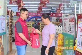 舒筋健腰丸配合大型公益活动“为爱撑腰”走进版纳 致敬教师图片