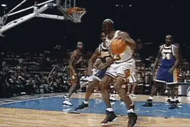NBA各明星球员的招牌动作（第一期）--有动图的哦图片