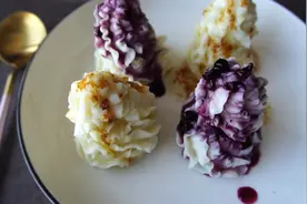 在家做出人见人爱，卖相十足的「蓝莓山药」！（裱花袋版本）视频封面