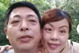许妈姚爸30年爱情：两人几乎没吵过架，姚爸为家庭下班后兼职保安图片