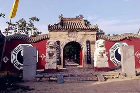 河南新乡吕祖阁，低调的省级文保单位，隐藏在村庄里的八仙传说图片