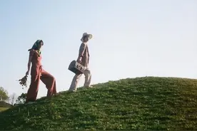 我怀过他的孩子，胎死腹中图片