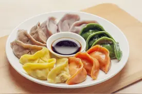 包饺子时馅中加勺它，口感好上5倍，星级大厨不会告诉你图片
