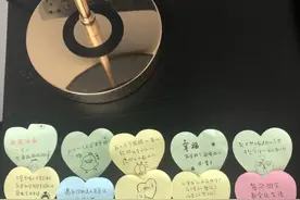 都是疫情惹的祸！女留美学生千辛万苦回国，却只能上网课修学分图片