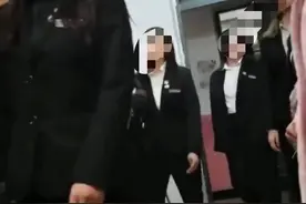 官威好大！黑龙江一学校学生会干部嚣张查寝，校方回应：以前的事，会通报相关情况图片