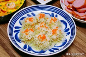 晒一晒我家年夜饭，福气满满团圆菜，人少也丰盛，来年讨个好彩头图片