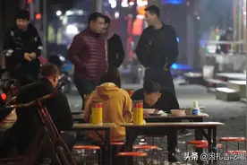 直呼过瘾！老人小孩都被拿捏得死死的！这碗汤到底有什么魔力？图片