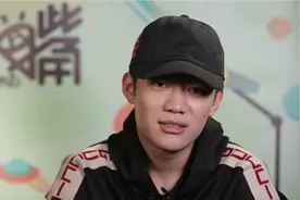 pgone承认李小璐丑闻后，开售新专辑，直接售罄卖了300万图片