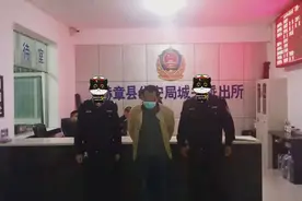 【我为群众办实事】男子酒后竟将“咸猪手”伸向酒店服务员 拘了！图片